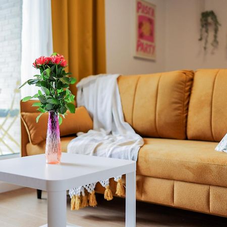 Glow Apartments, Apartamenty Nowa Letnica 格但斯克 外观 照片